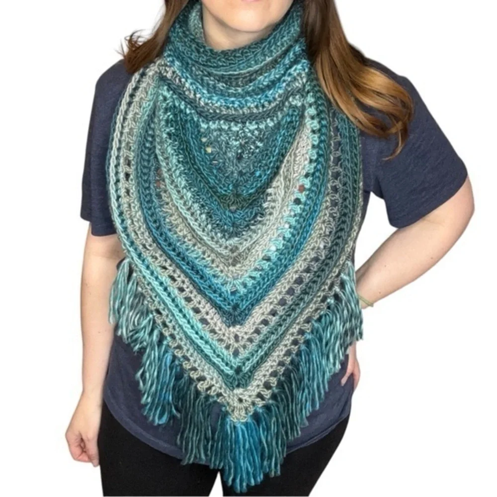 Handcrafted Crochet Cowl Neck Scarf With Fringe New‎ Handmade by Seller Knit